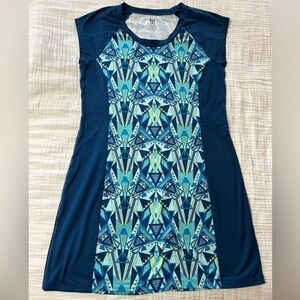 Title Nine gidget sheath athleisure dress size L Golf Sports